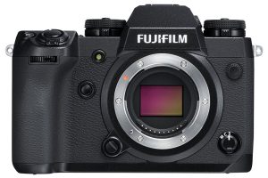 Дебют камеры Fujifilm X-H1: сенсор APS-C с 24 млн пикселей и 5-осная стабилизация»